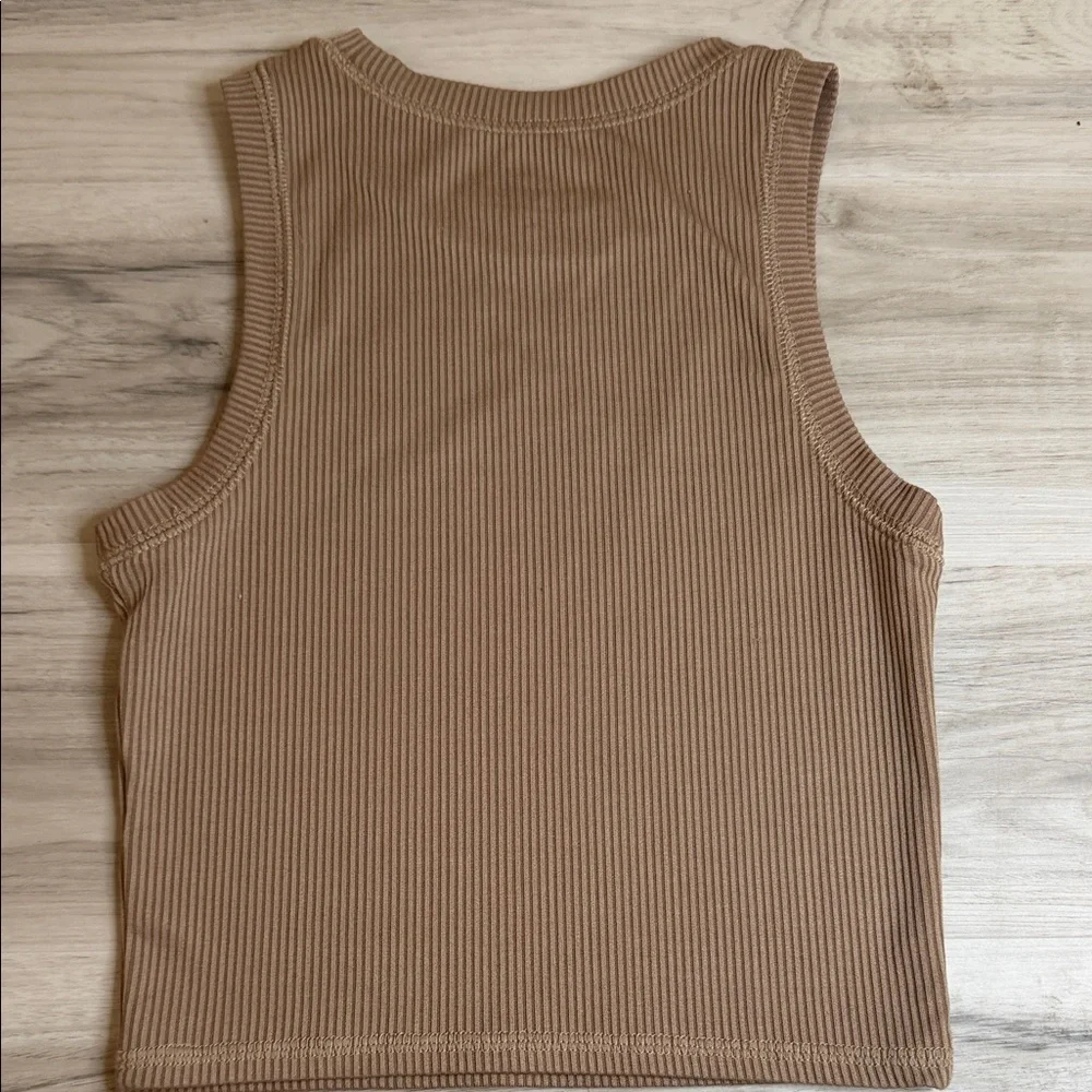 Hollister Ribbed Tank Top in Tan size XXS
